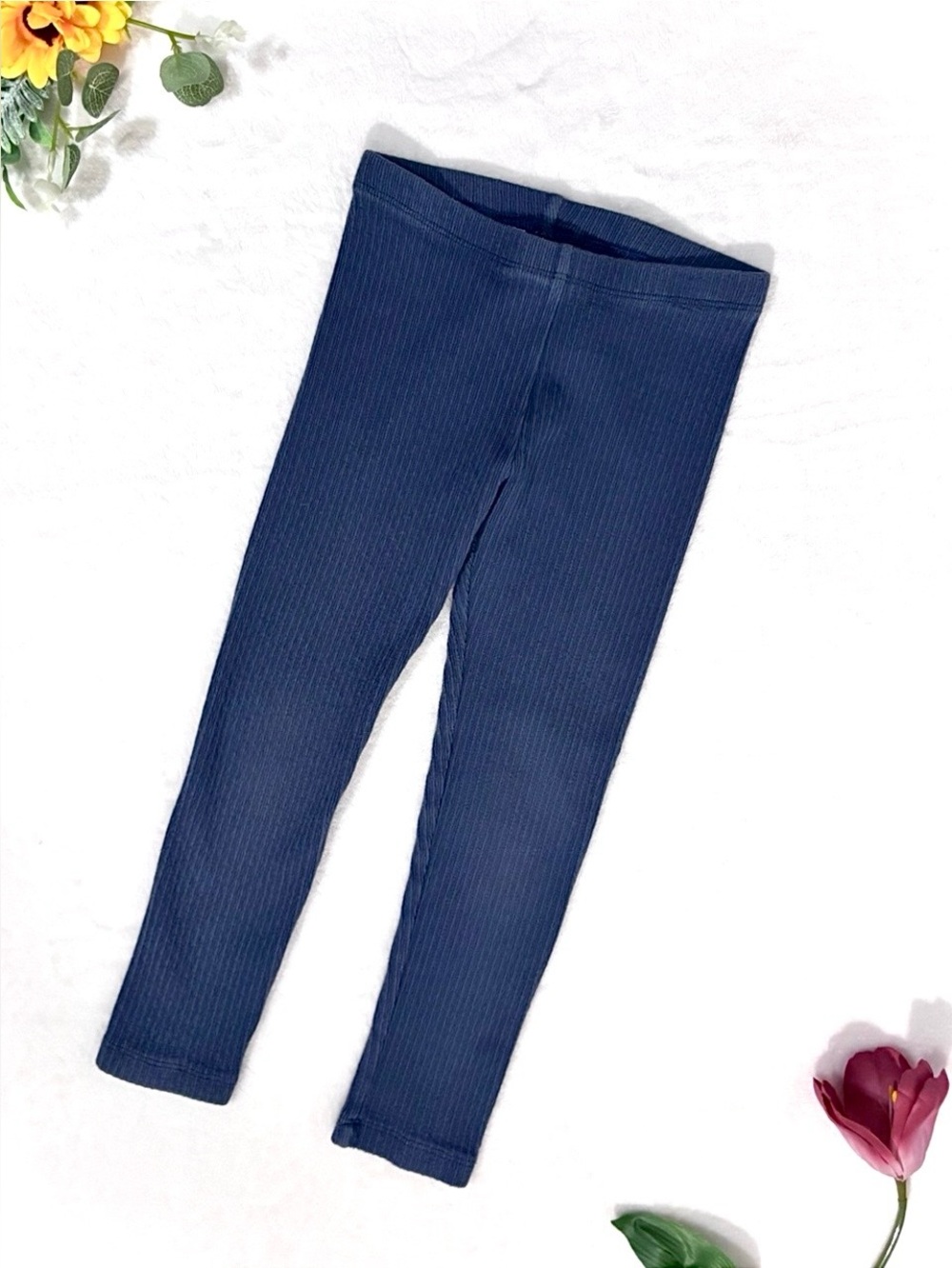 Tea Collection Girls Muted Blue Ribbed Leggings • Size 5 • Like New - Picture 2 of 8